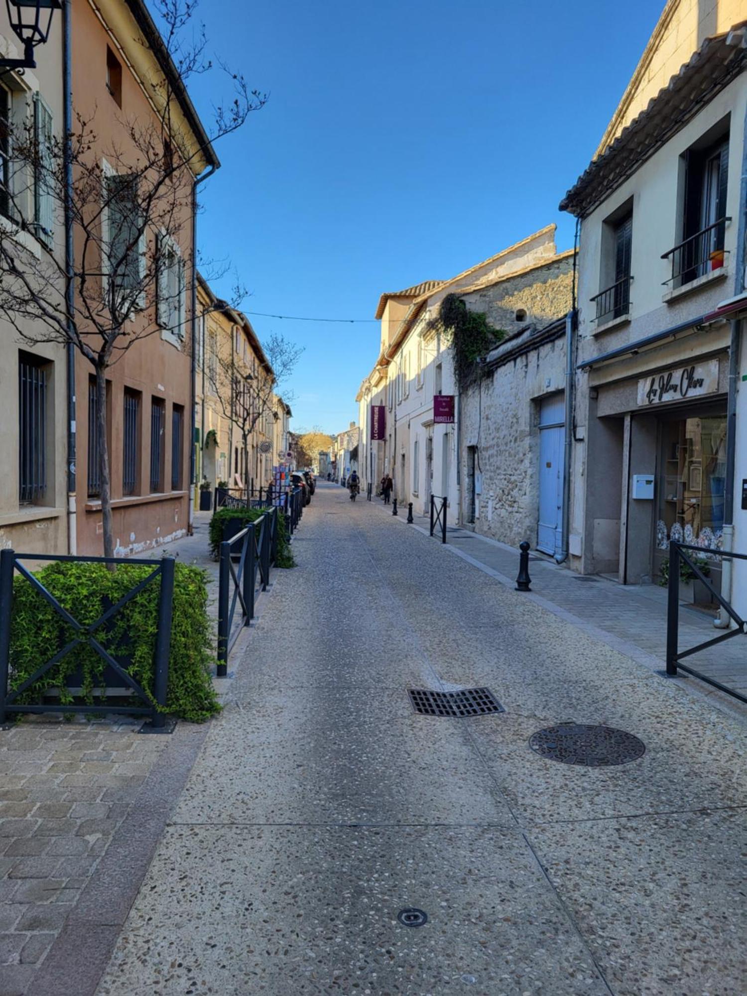 Maison Atypique Coeur De Village Historique Villeneuve-lès-Avignon Εξωτερικό φωτογραφία